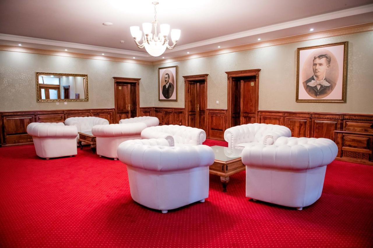 Hotel Kurija Jankovic Lukač エクステリア 写真