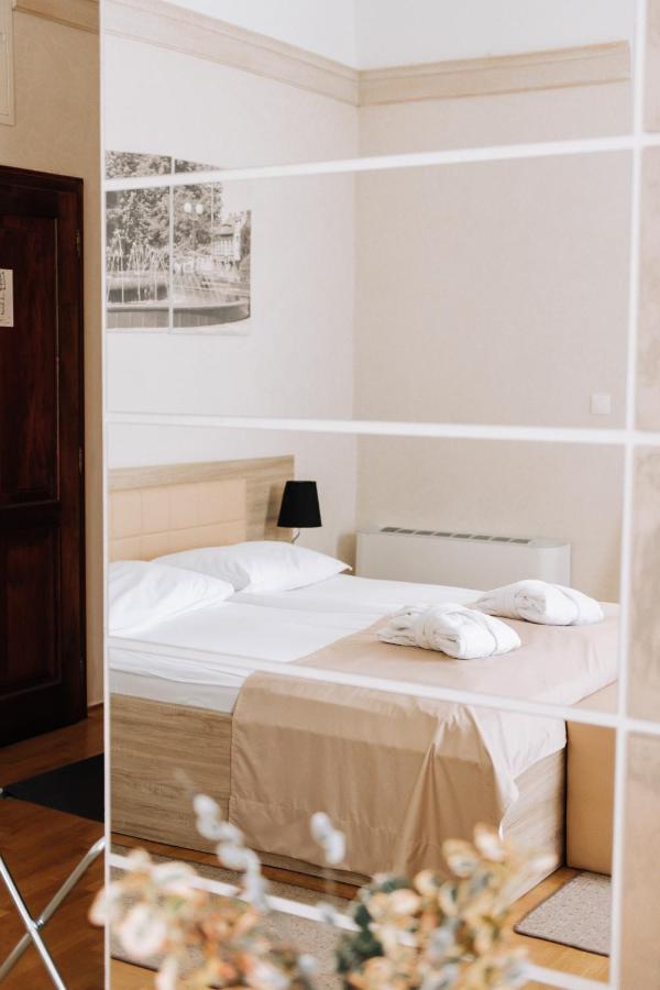 Hotel Kurija Jankovic Lukač エクステリア 写真