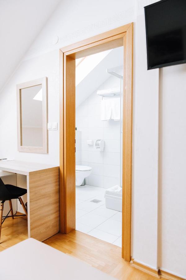 Hotel Kurija Jankovic Lukač エクステリア 写真
