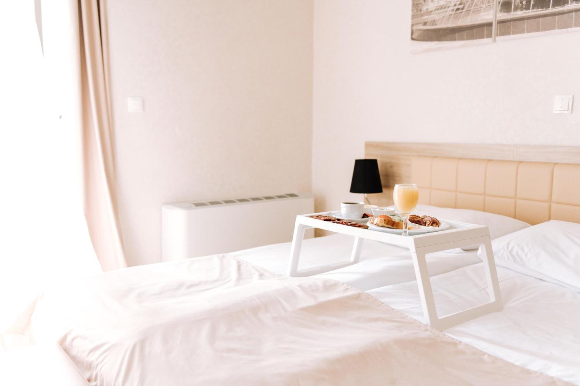 Hotel Kurija Jankovic Lukač エクステリア 写真