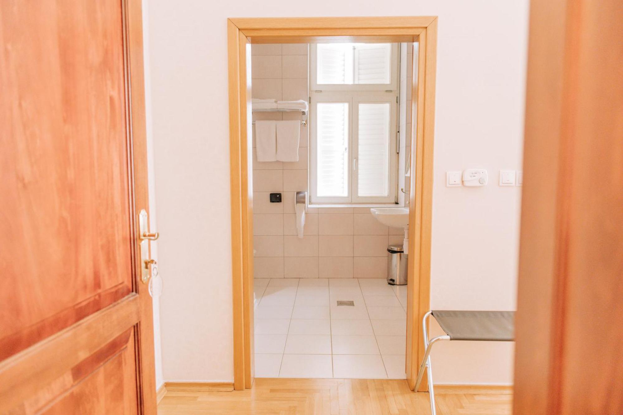 Hotel Kurija Jankovic Lukač エクステリア 写真